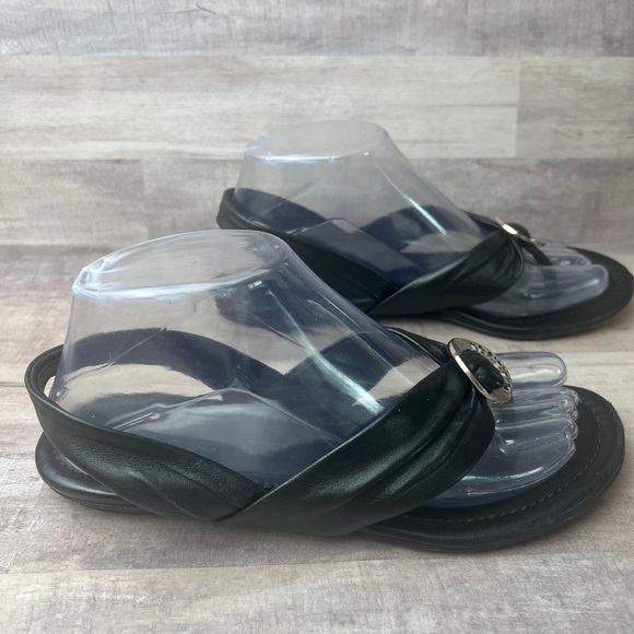 Chanel Black Leather Pleated Slingback Sandals Silver Logo Size 37 - Picture 2 of 9